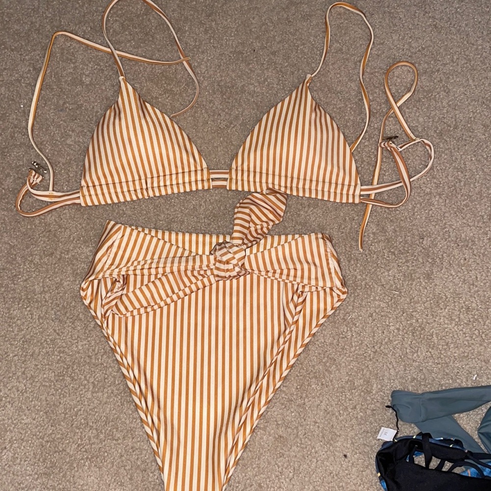 Yellow strips high waisted